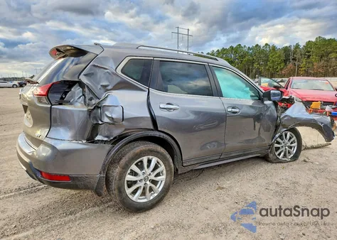 2018 Nissan Rogue S z USA, uszkodzony, nr VIN 5N1AT2MTXJC745149